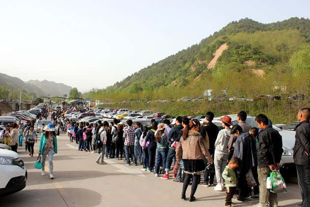 麥積山景區(qū)旅游接待火爆，精細(xì)化管理提升游覽體驗(yàn)